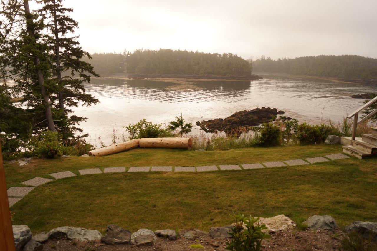 Cygnet Cove Suites Ucluelet Rum bild